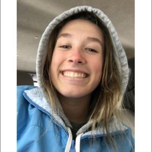 Meet your Posher, Jacqueline